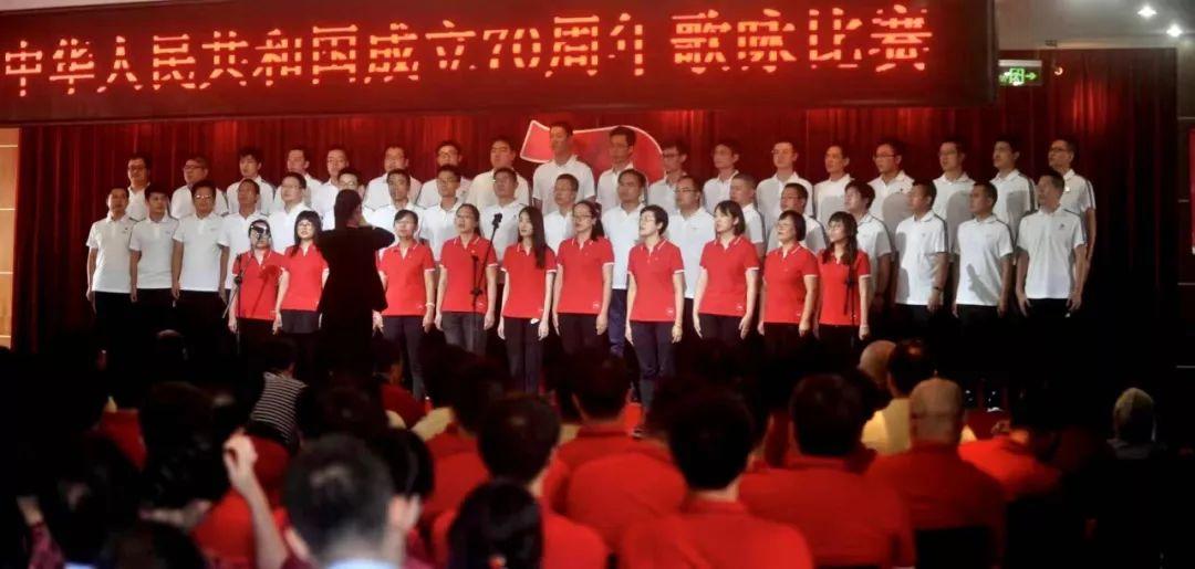 “尔滨” :冰雪王国的文艺“特长生”